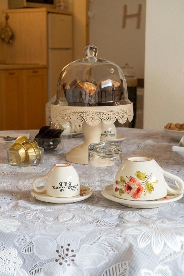 Villa Lina Bed&Breakfast Таранто Екстериор снимка