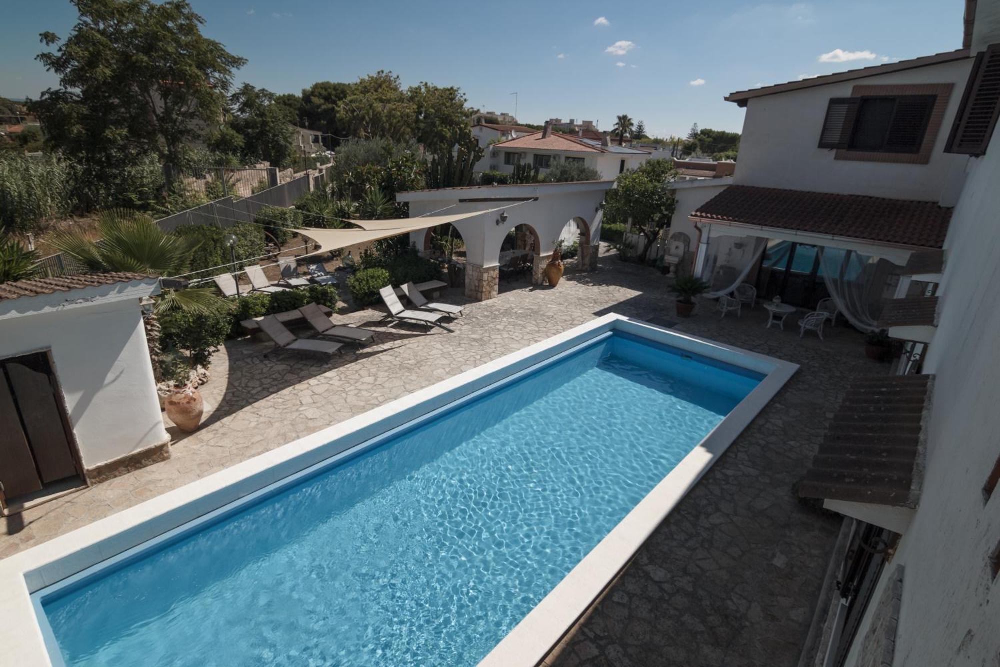 Villa Lina Bed&Breakfast Таранто Екстериор снимка