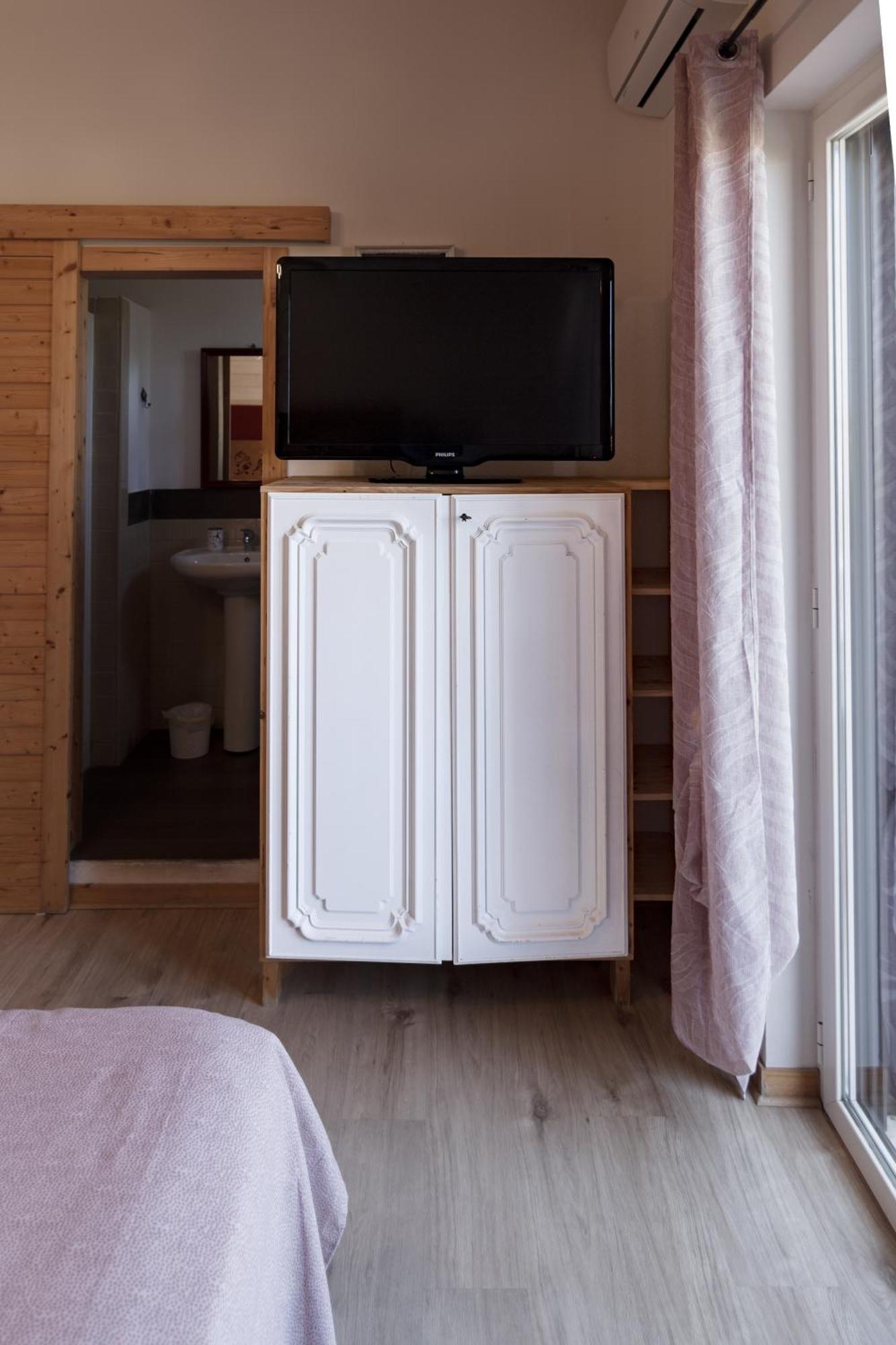 Villa Lina Bed&Breakfast Таранто Екстериор снимка