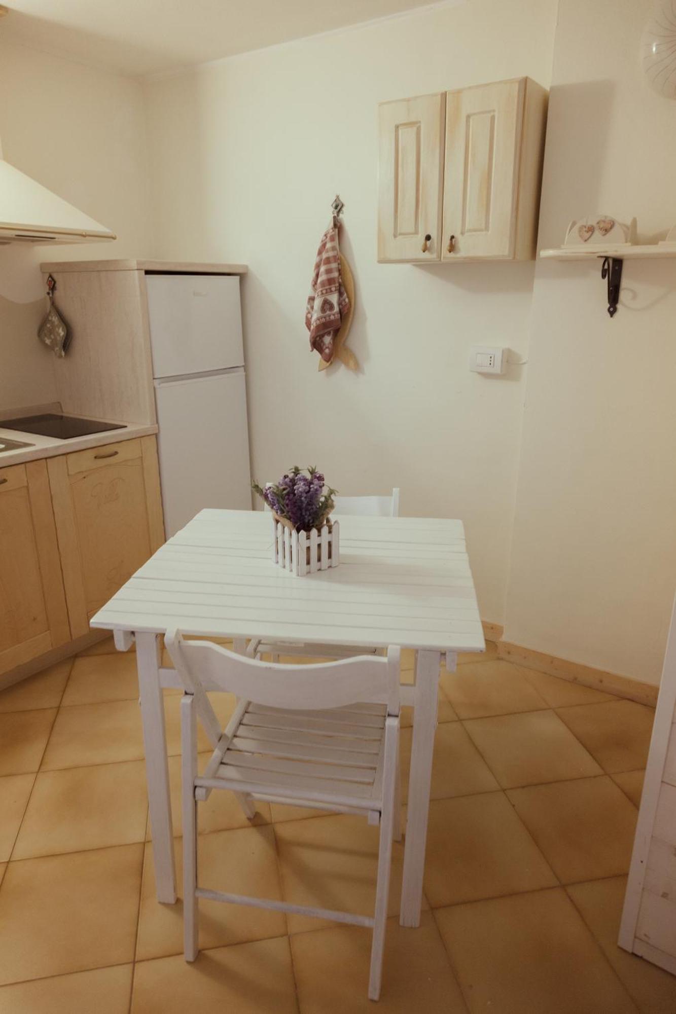Villa Lina Bed&Breakfast Таранто Екстериор снимка