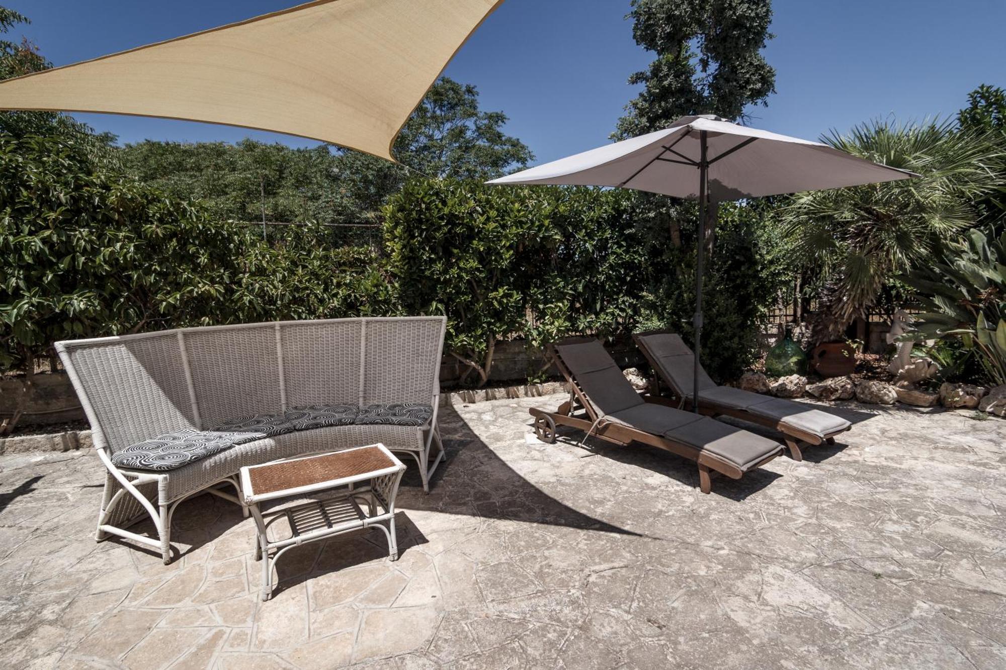 Villa Lina Bed&Breakfast Таранто Екстериор снимка
