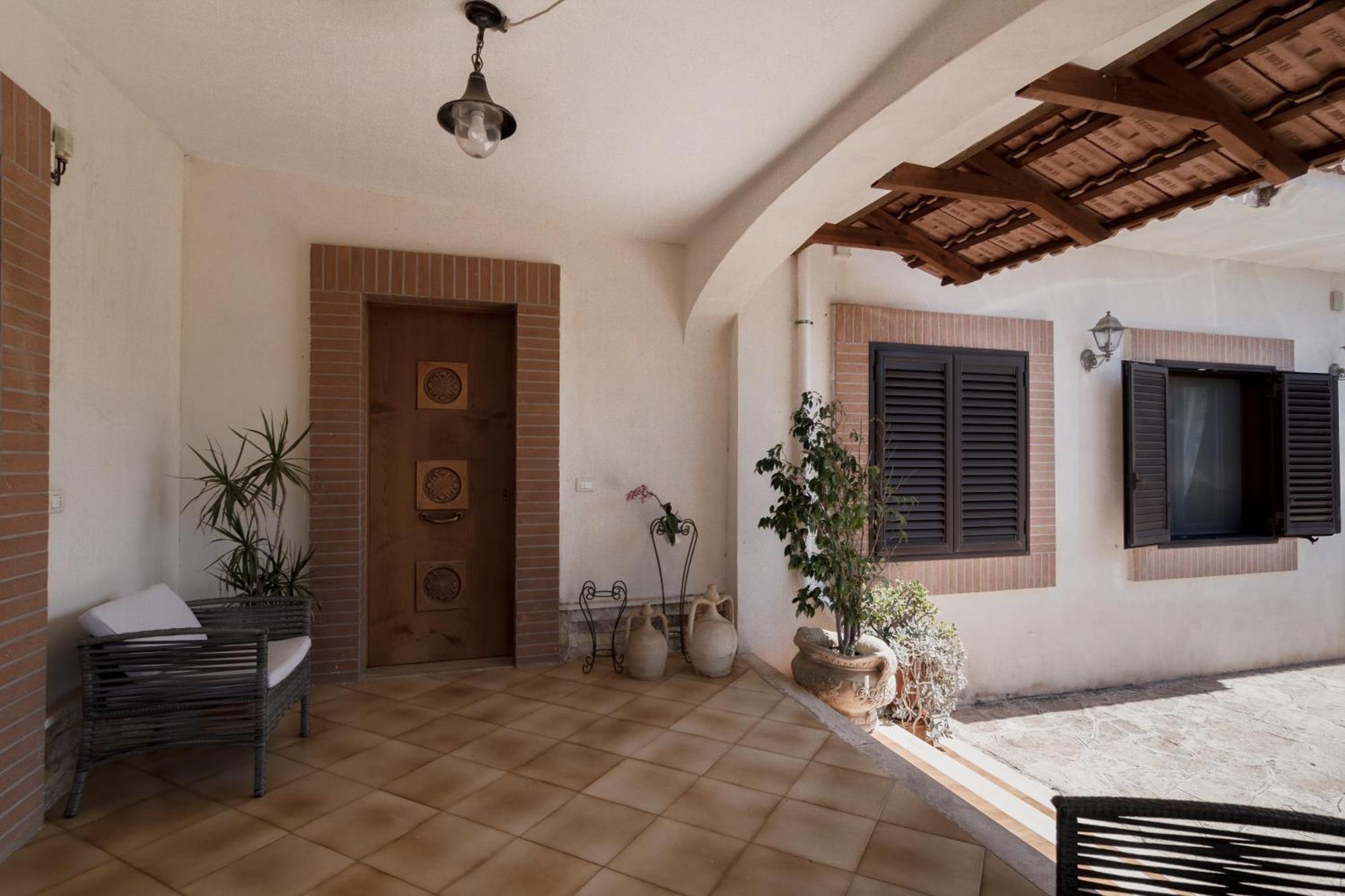 Villa Lina Bed&Breakfast Таранто Екстериор снимка